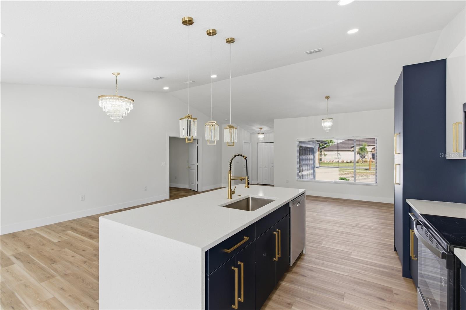 1215 WATERFALL DR, SPRING HILL, FL, 34608