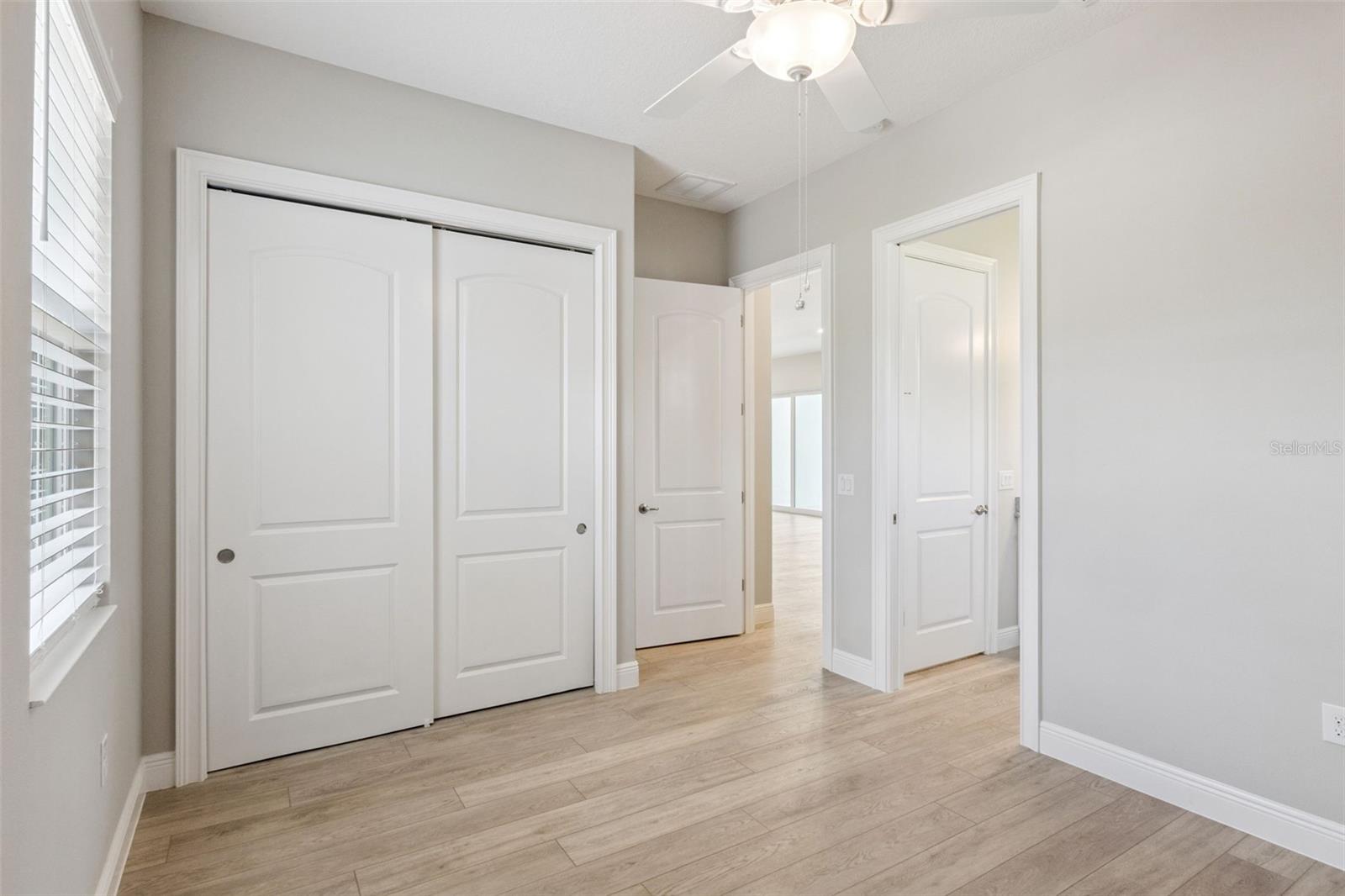 5132 GREENS DR, LADY LAKE, FL, 32159