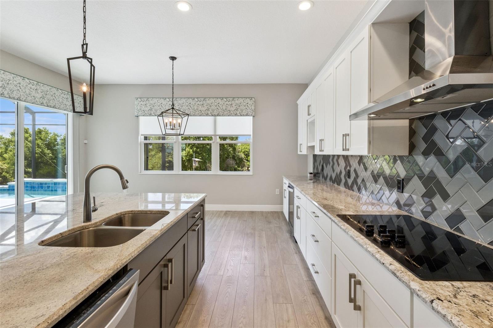 5132 GREENS DR, LADY LAKE, FL, 32159