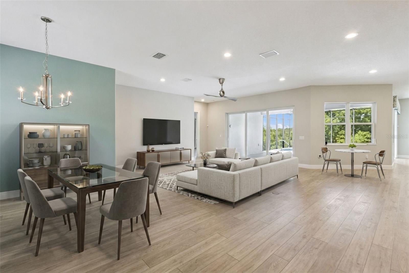 5132 GREENS DR, LADY LAKE, FL, 32159