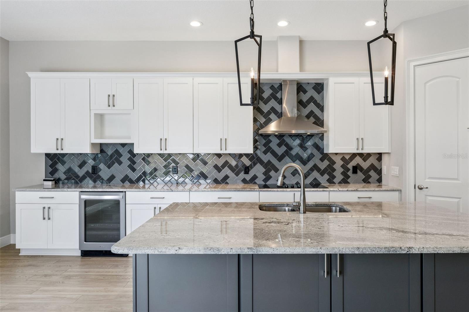 5132 GREENS DR, LADY LAKE, FL, 32159