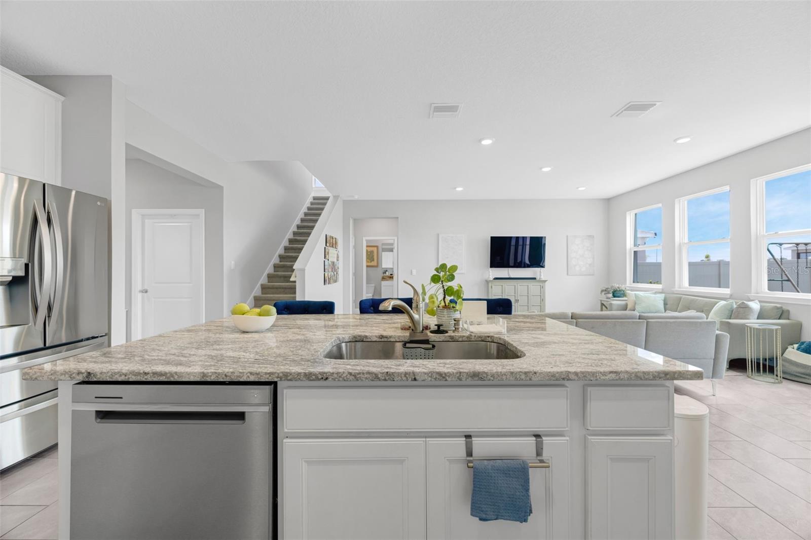 116 BRIGHT IBIS AVE, APOLLO BEACH, FL, 33572