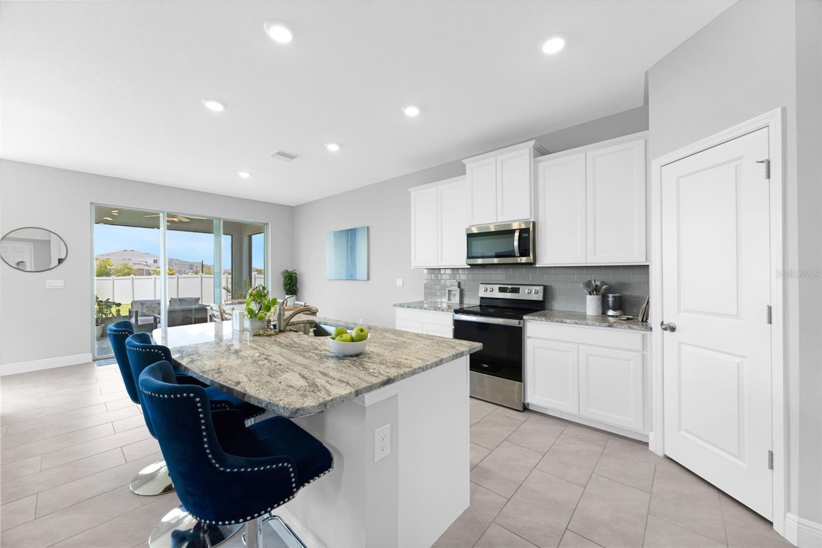 116 BRIGHT IBIS AVE, APOLLO BEACH, FL, 33572