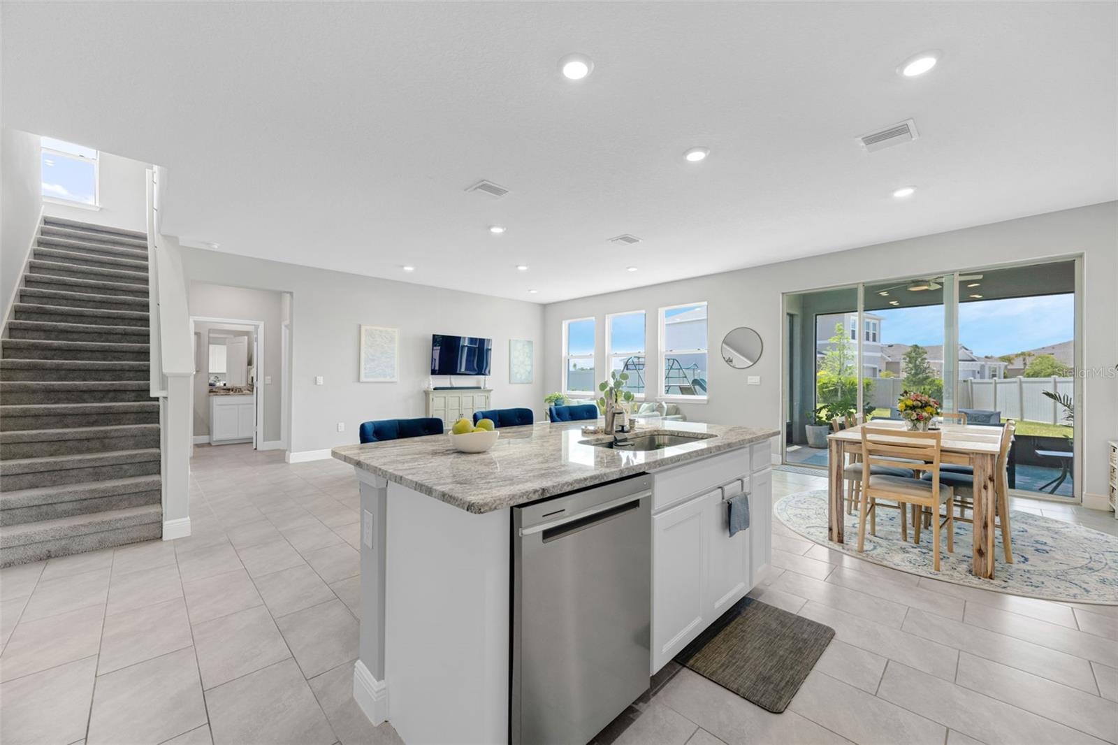 116 BRIGHT IBIS AVE, APOLLO BEACH, FL, 33572