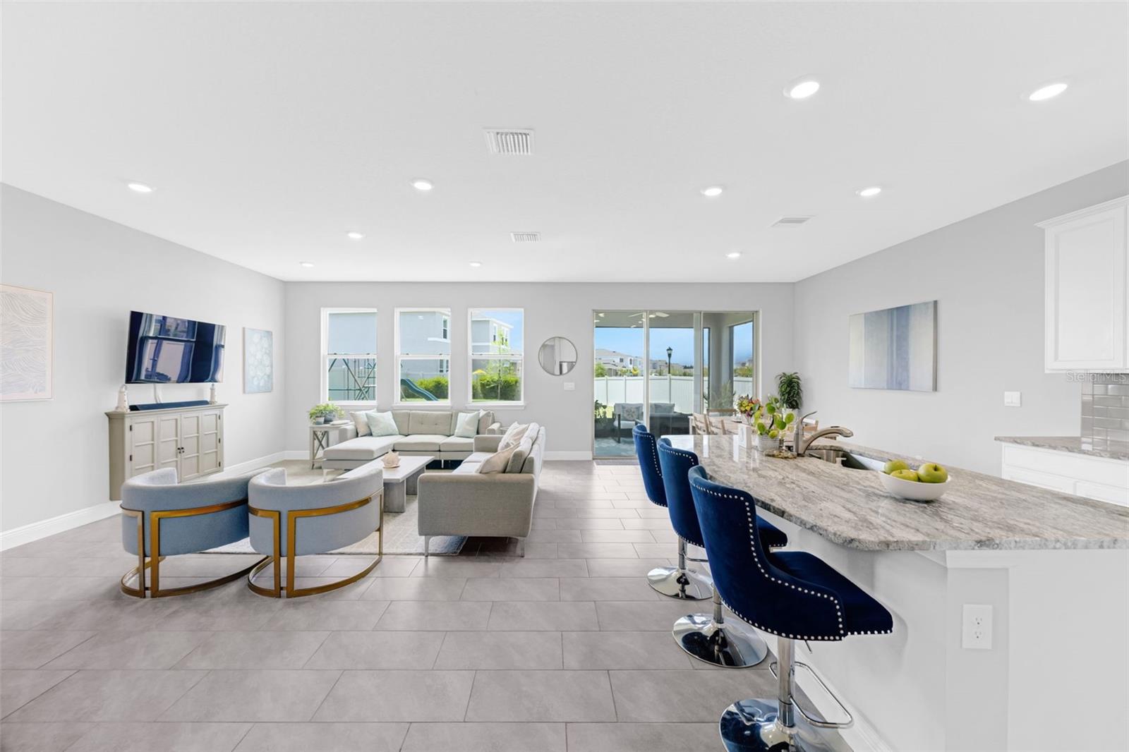 116 BRIGHT IBIS AVE, APOLLO BEACH, FL, 33572