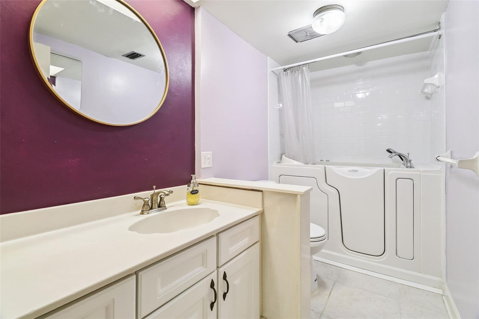 115 N INDIAN RIVER DR #207, COCOA, FL, 32922