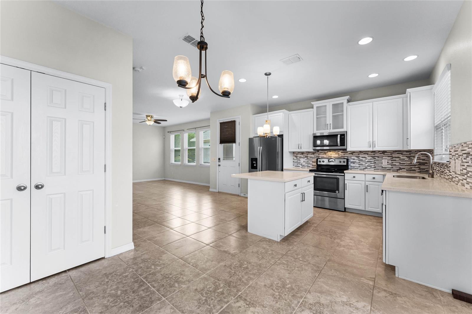 3733 BRIGHTON PARK CIR, ORLANDO, FL, 32812