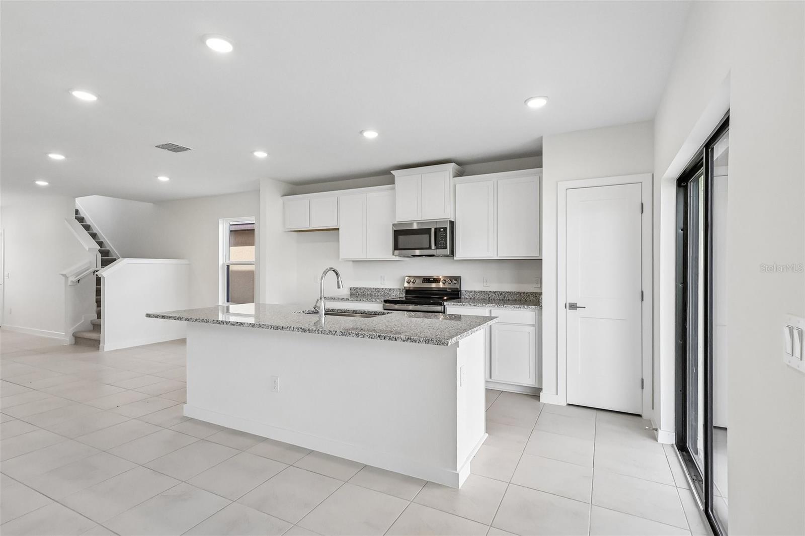 3153 CUP DR, LAKELAND, FL, 33803