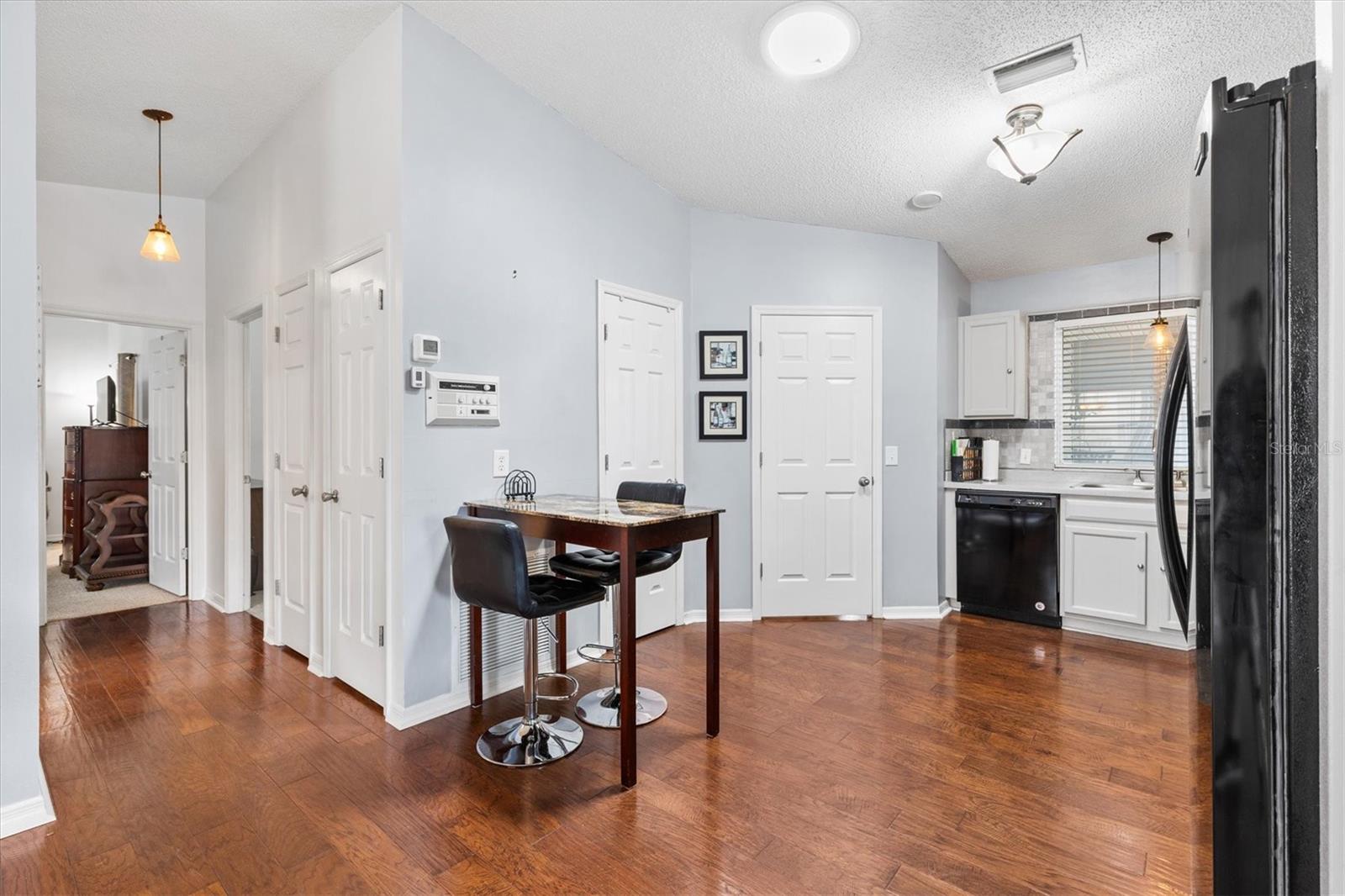 406 DEL MAR DR, THE VILLAGES, FL, 32159