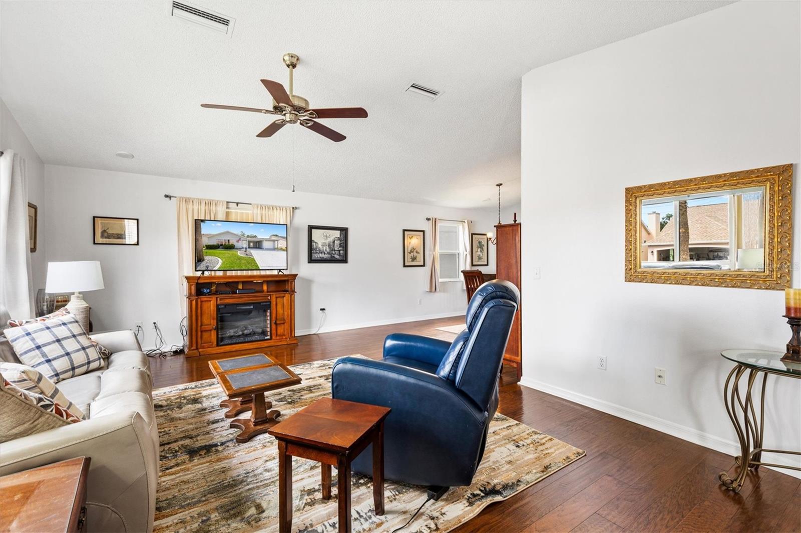 406 DEL MAR DR, THE VILLAGES, FL, 32159