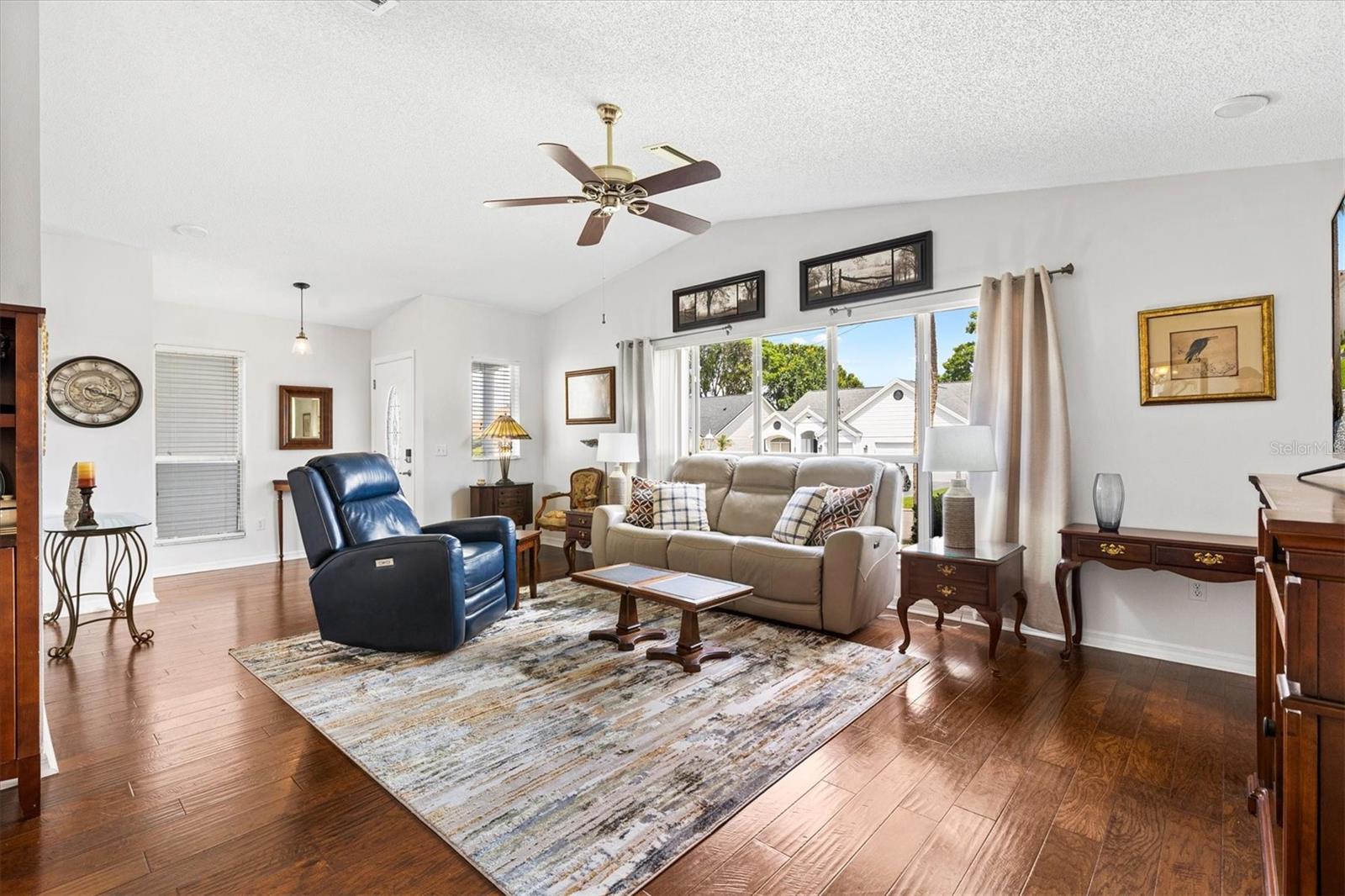 406 DEL MAR DR, THE VILLAGES, FL, 32159