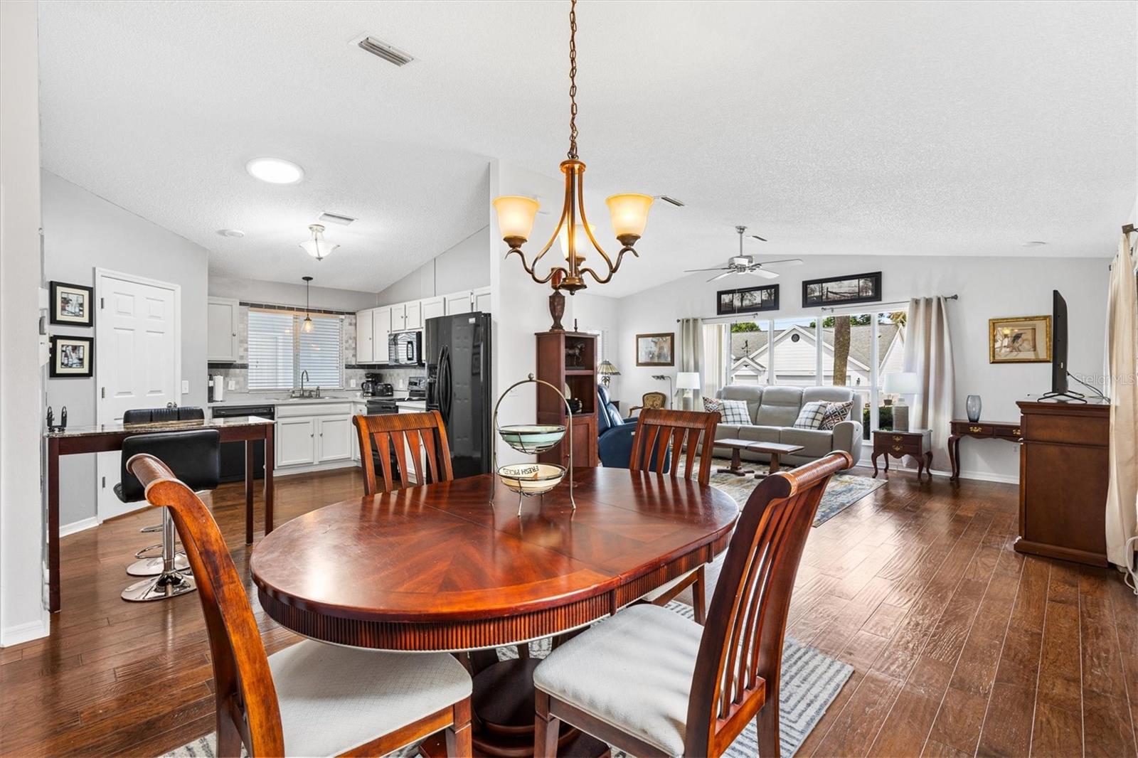 406 DEL MAR DR, THE VILLAGES, FL, 32159