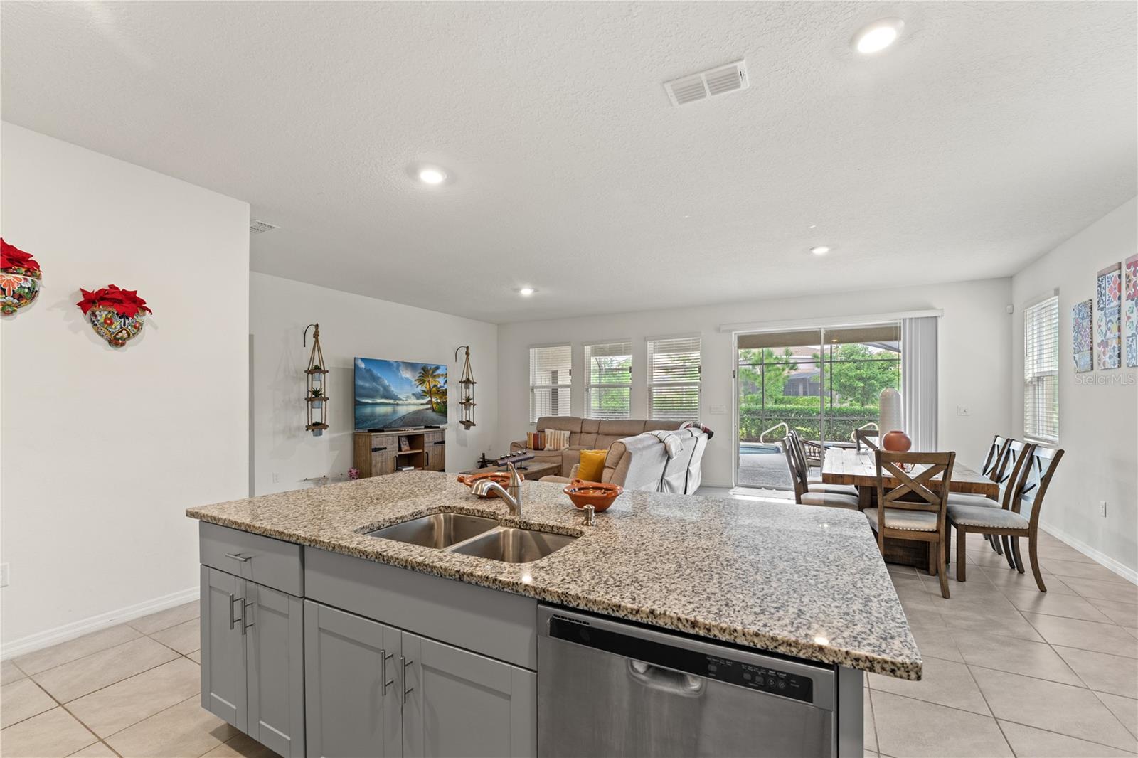 7630 OAKMOSS LOOP, DAVENPORT, FL, 33837