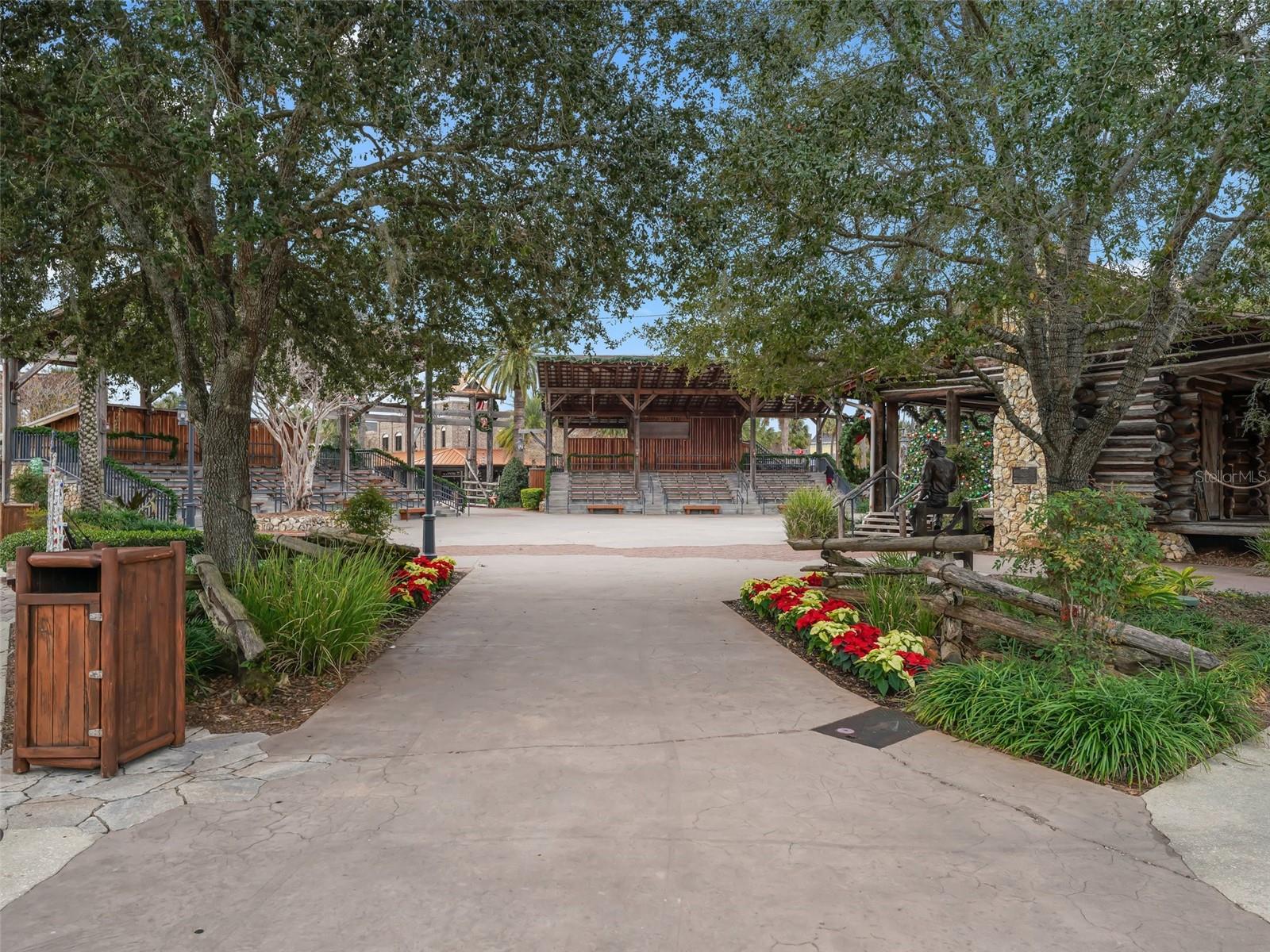 2192 HAMES LN, THE VILLAGES, FL, 32162