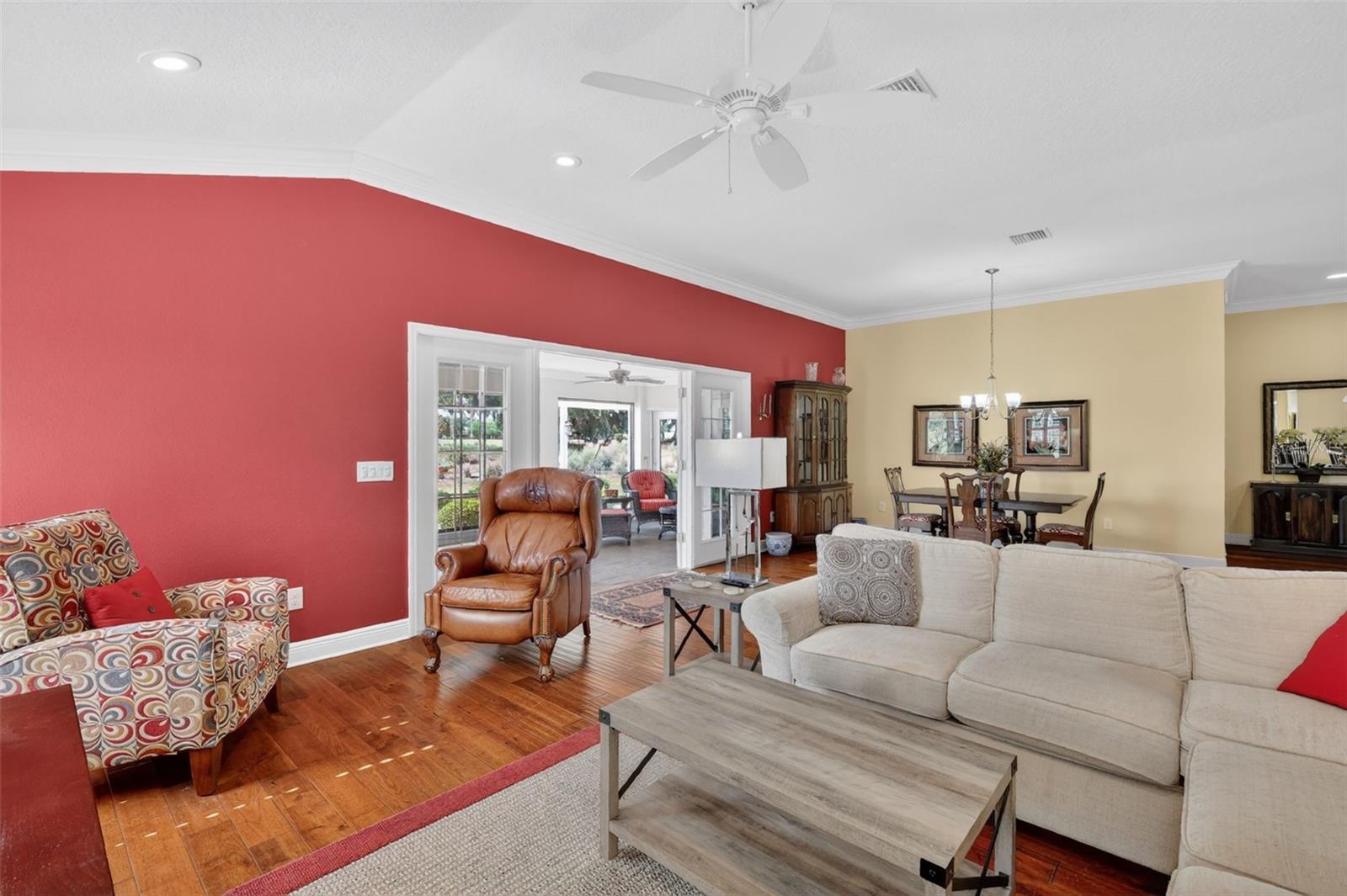 2192 HAMES LN, THE VILLAGES, FL, 32162