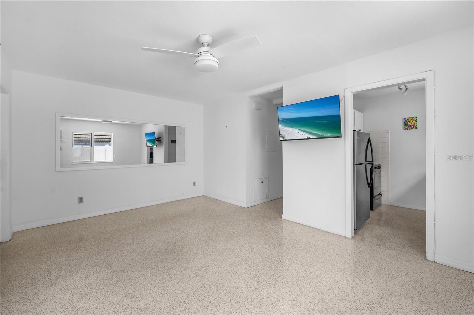 1739 SIESTA DR, SARASOTA, FL, 34239