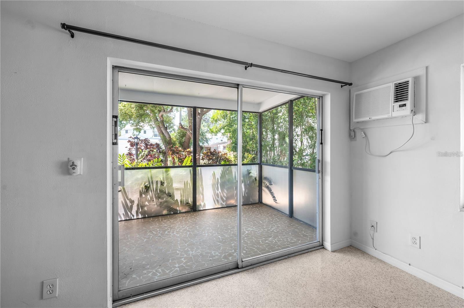 1739 SIESTA DR, SARASOTA, FL, 34239