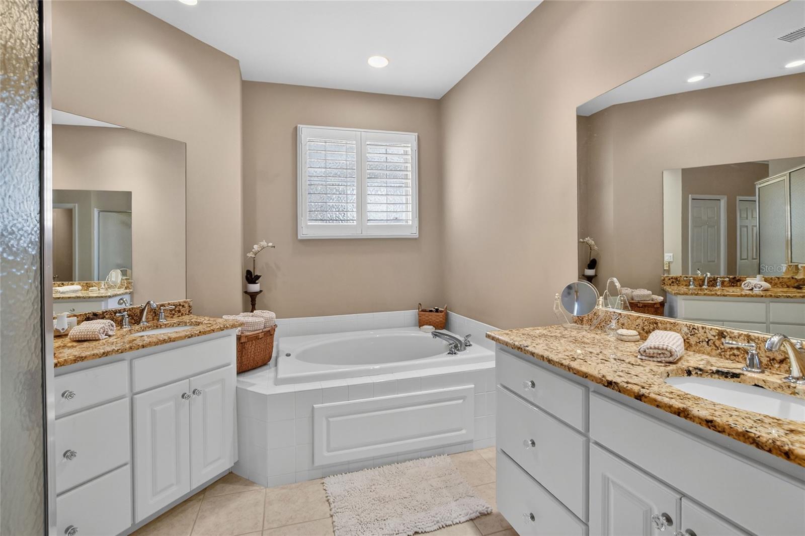 612 GRASSLANDS VILLAGE CIR #612, LAKELAND, FL, 33803