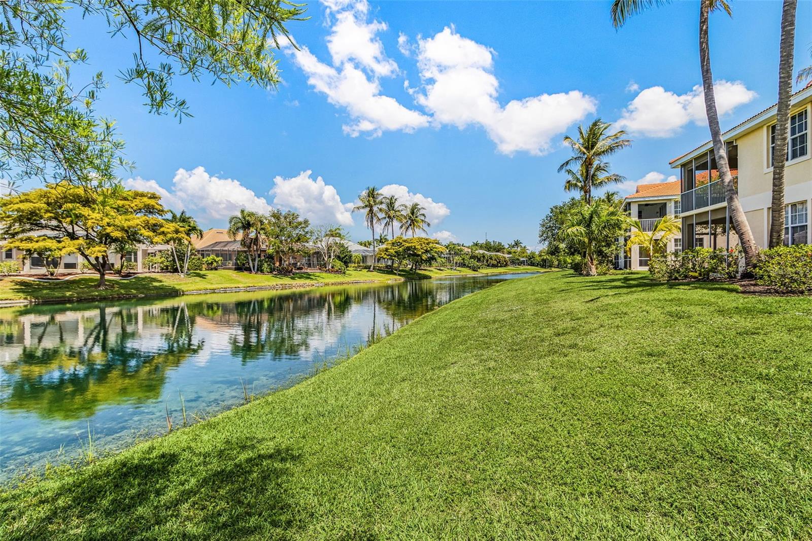 5626 CAPE HARBOUR DR #202, CAPE CORAL, FL, 33914
