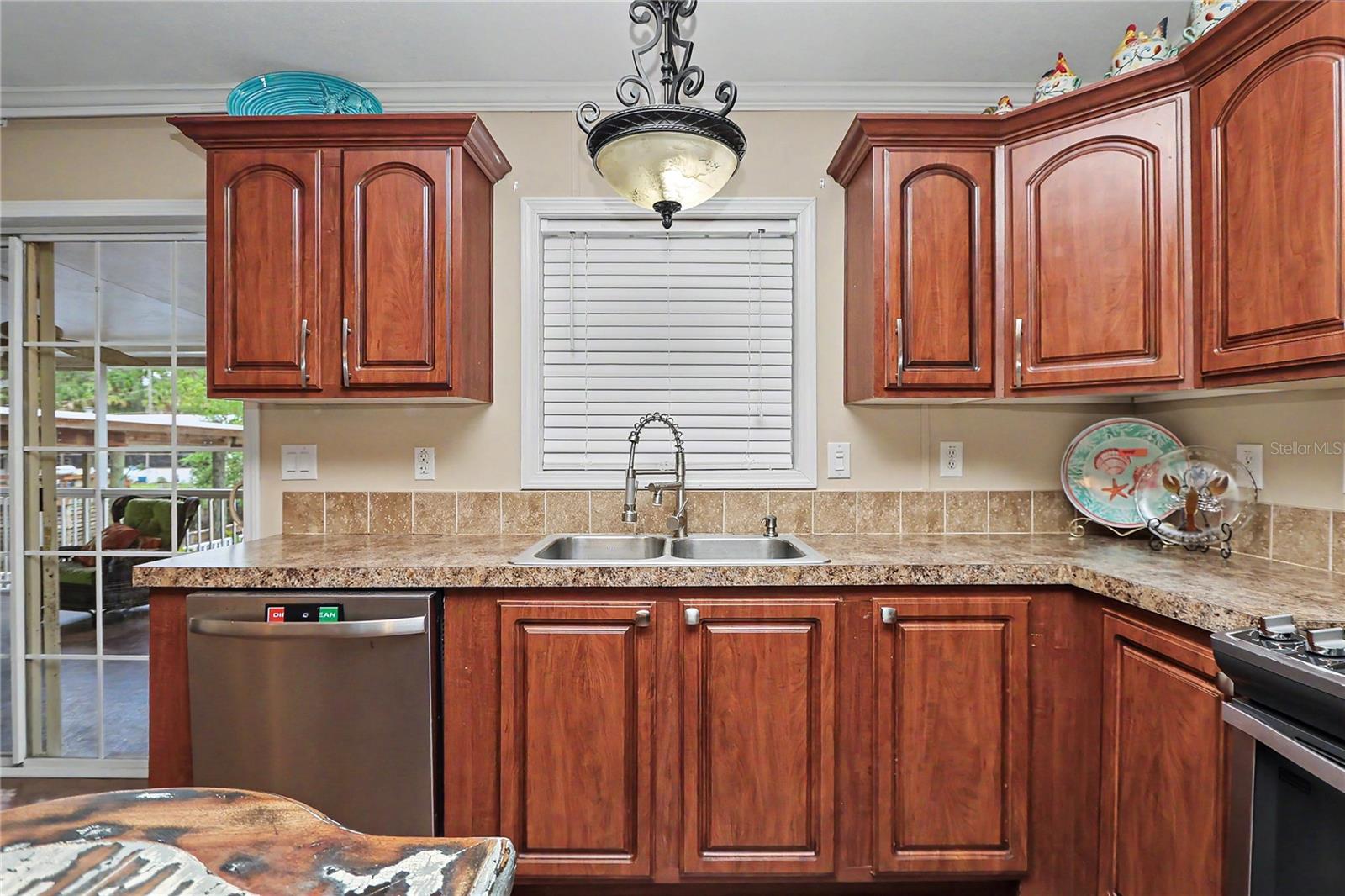 56348 MAPLE RD, ASTOR, FL, 32102