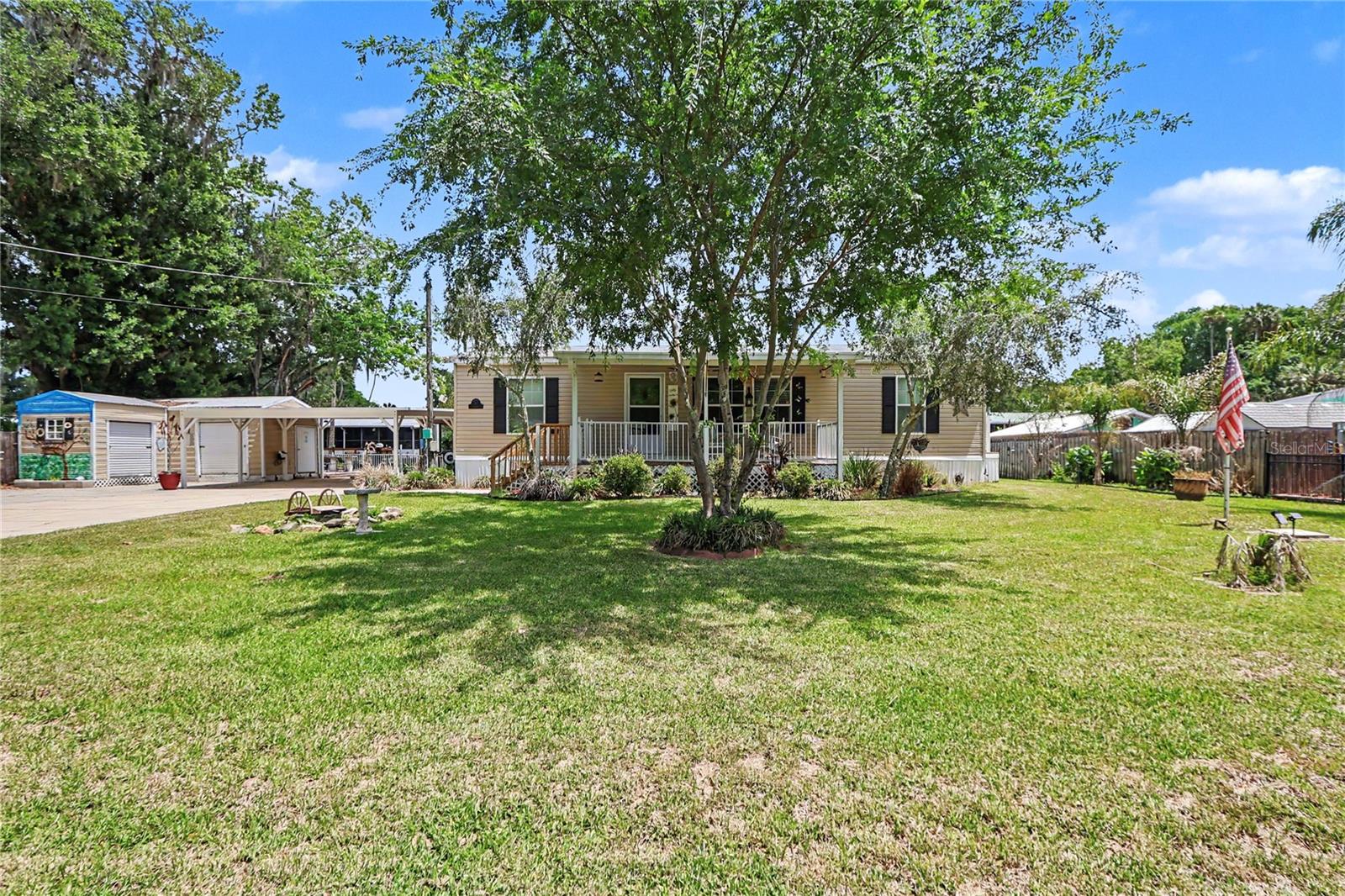 56348 MAPLE RD, ASTOR, FL, 32102