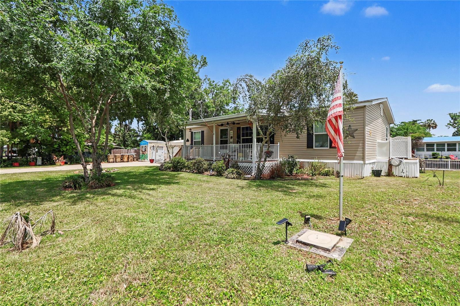 56348 MAPLE RD, ASTOR, FL, 32102