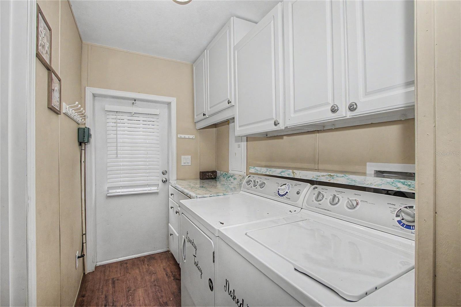 56348 MAPLE RD, ASTOR, FL, 32102