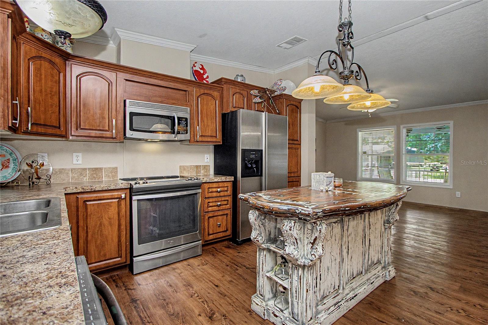 56348 MAPLE RD, ASTOR, FL, 32102