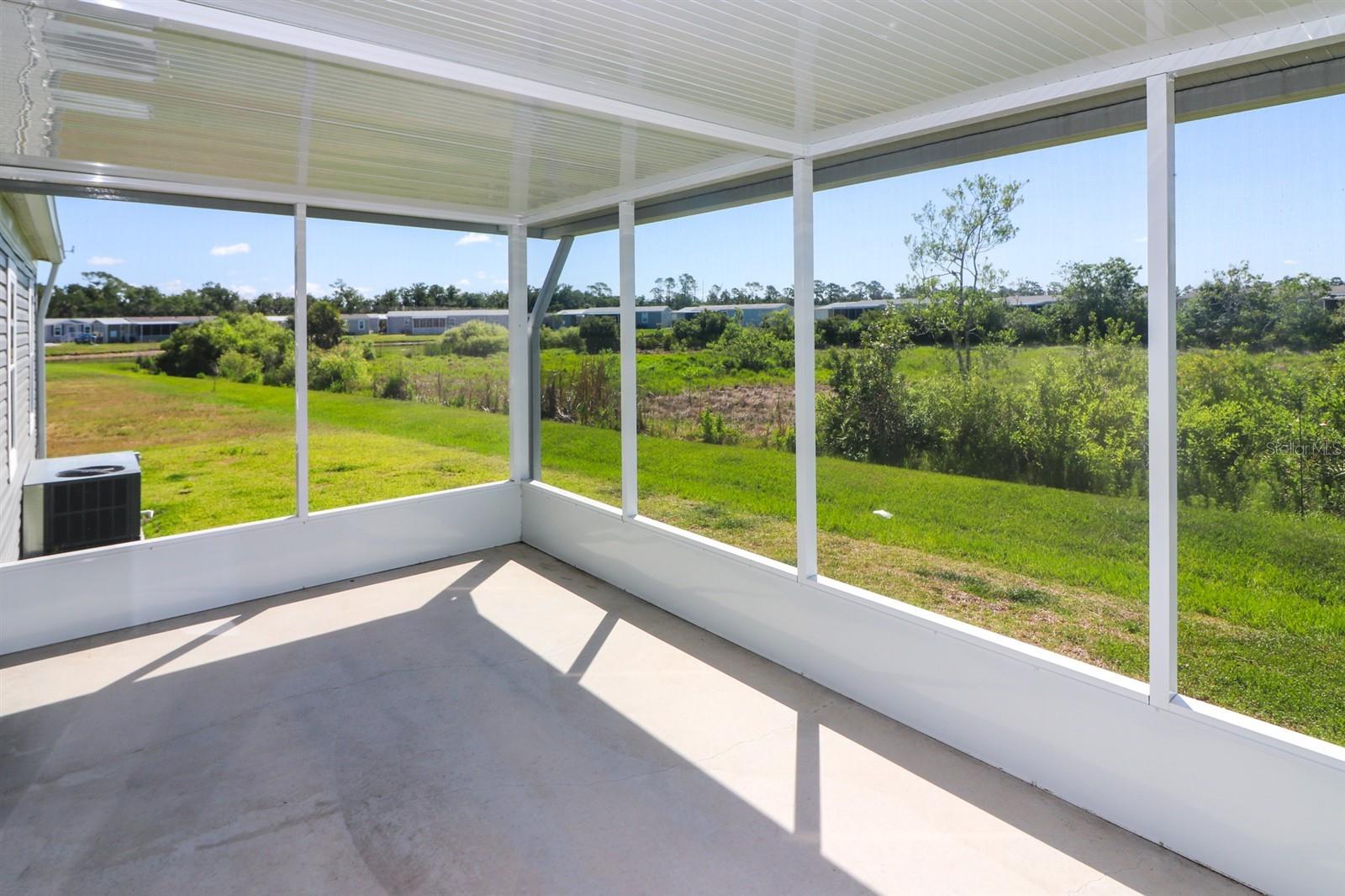 12116 SW COUNTY RD. #145, LAKE SUZY, FL, 34269