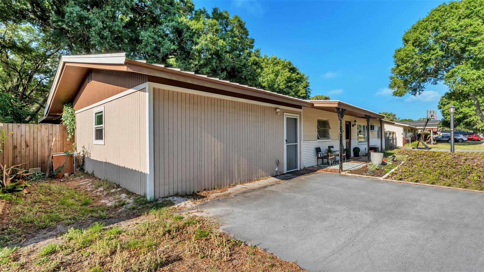 222 STANLEY AVE, LAKELAND, FL, 33809