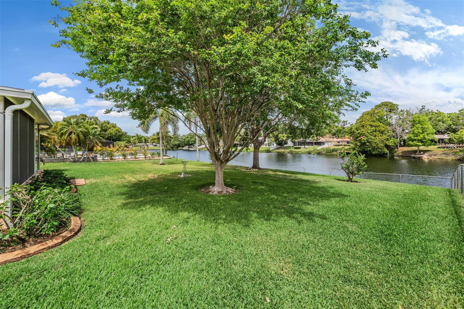 2424 FAIRBANKS DR, CLEARWATER, FL, 33764