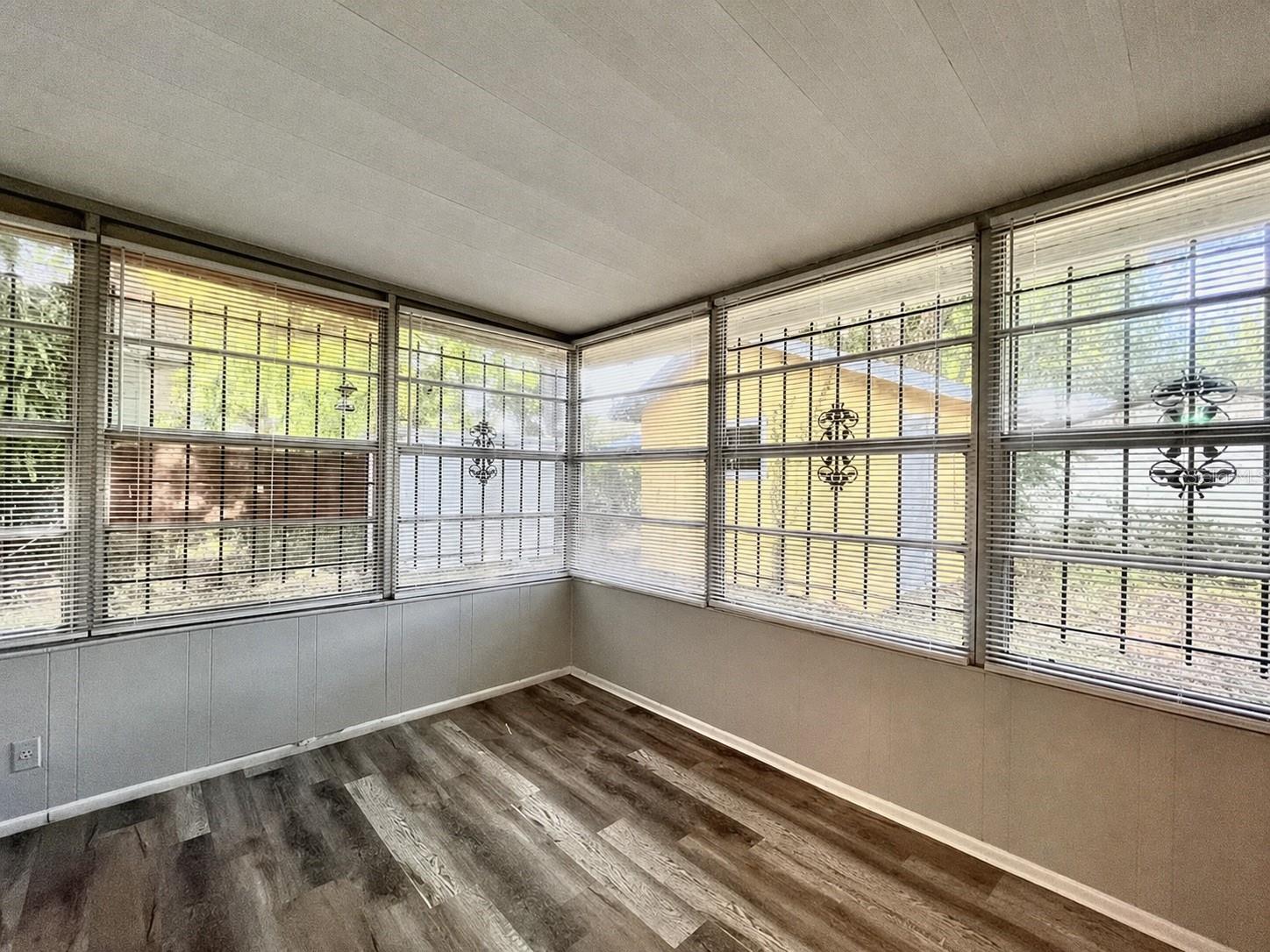 1003 E 22ND AVE, TAMPA, FL, 33605
