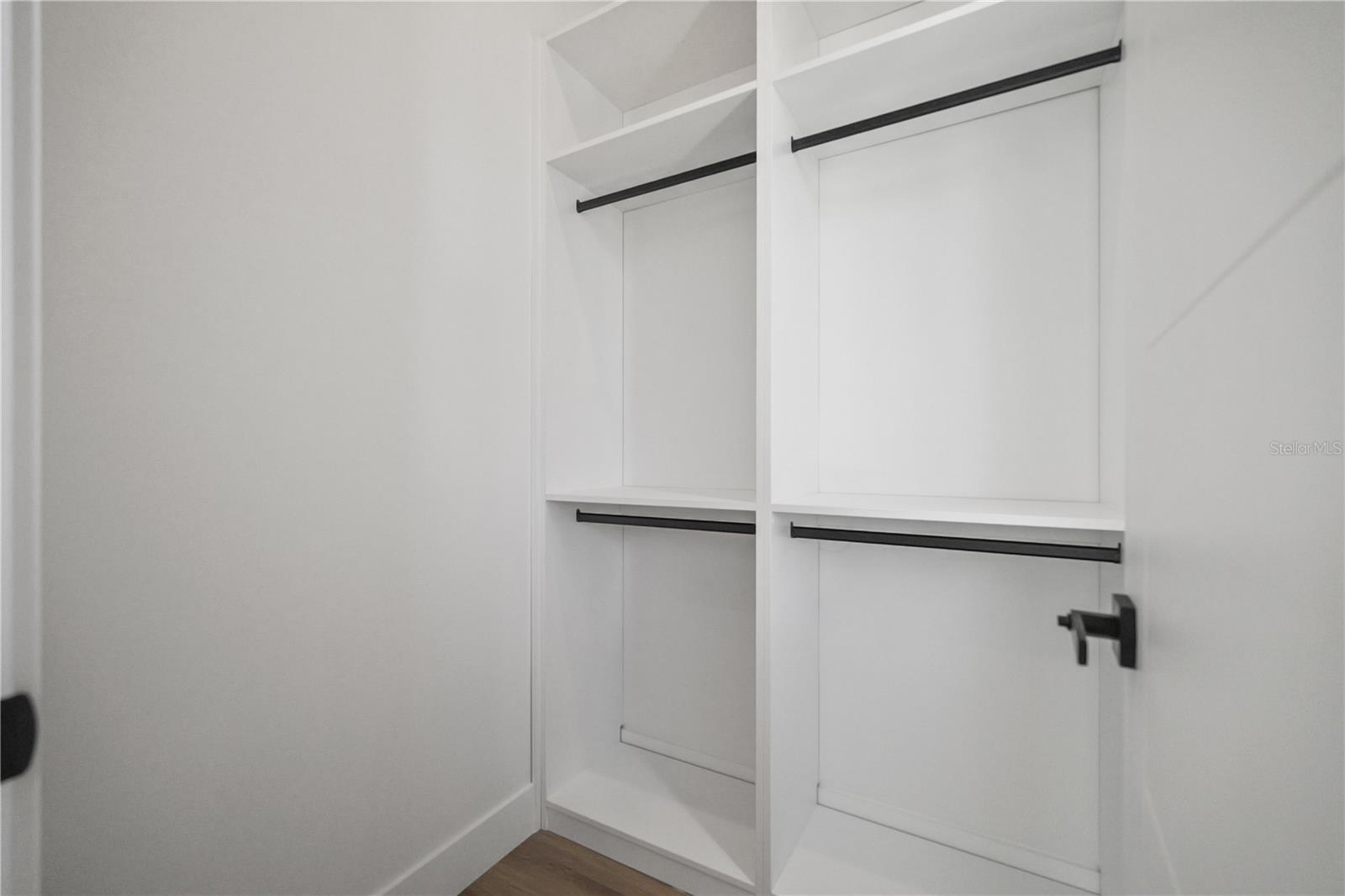 2308 N ELCOE DR, TAMPA, FL, 33603