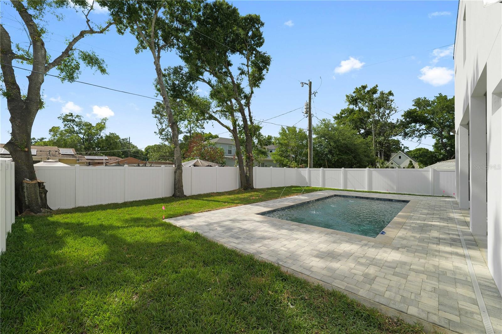 2308 N ELCOE DR, TAMPA, FL, 33603