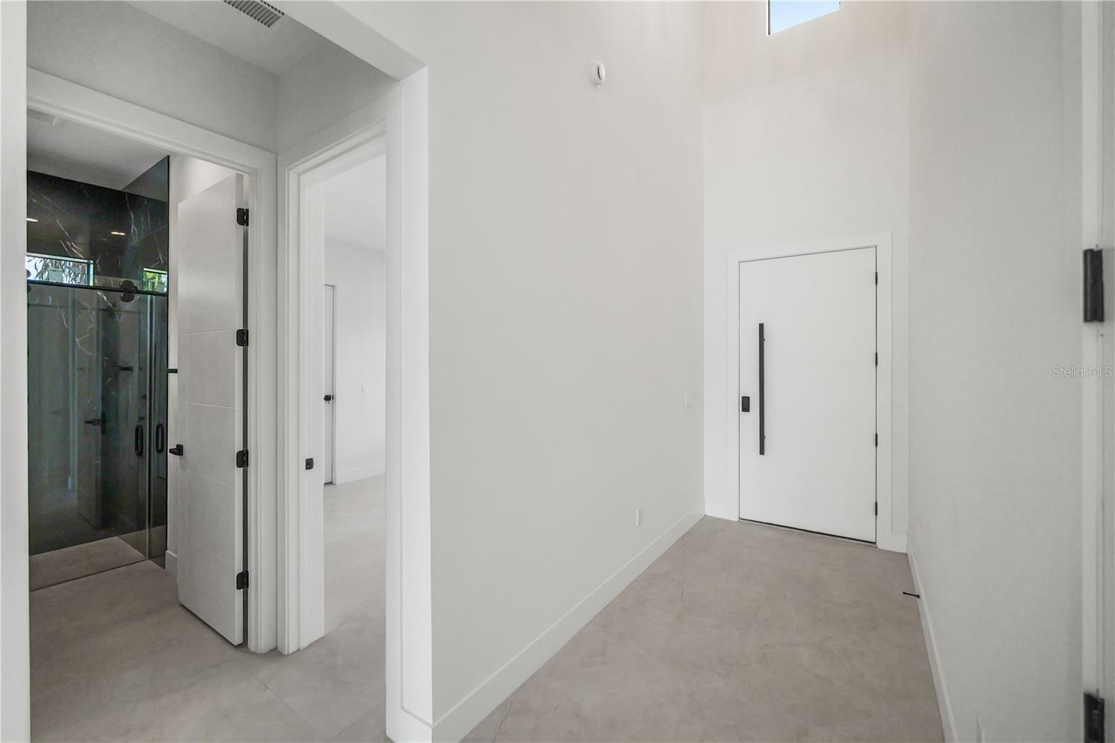 2308 N ELCOE DR, TAMPA, FL, 33603