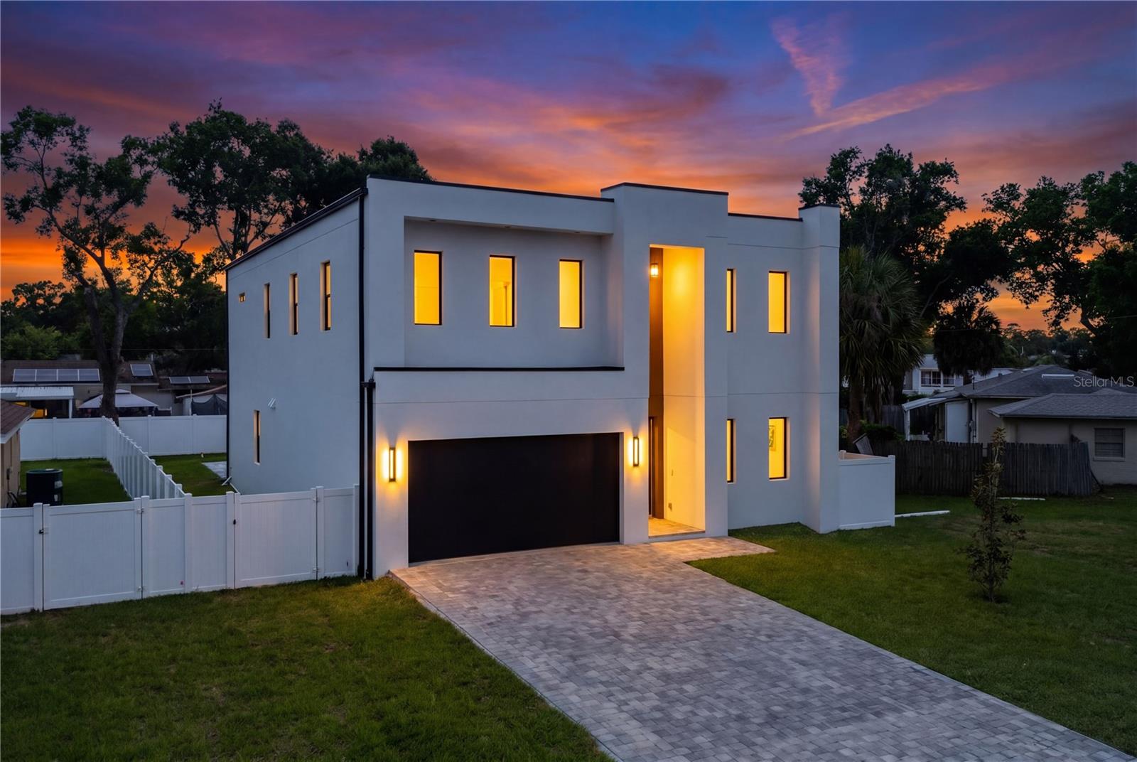 2308 N ELCOE DR, TAMPA, FL, 33603