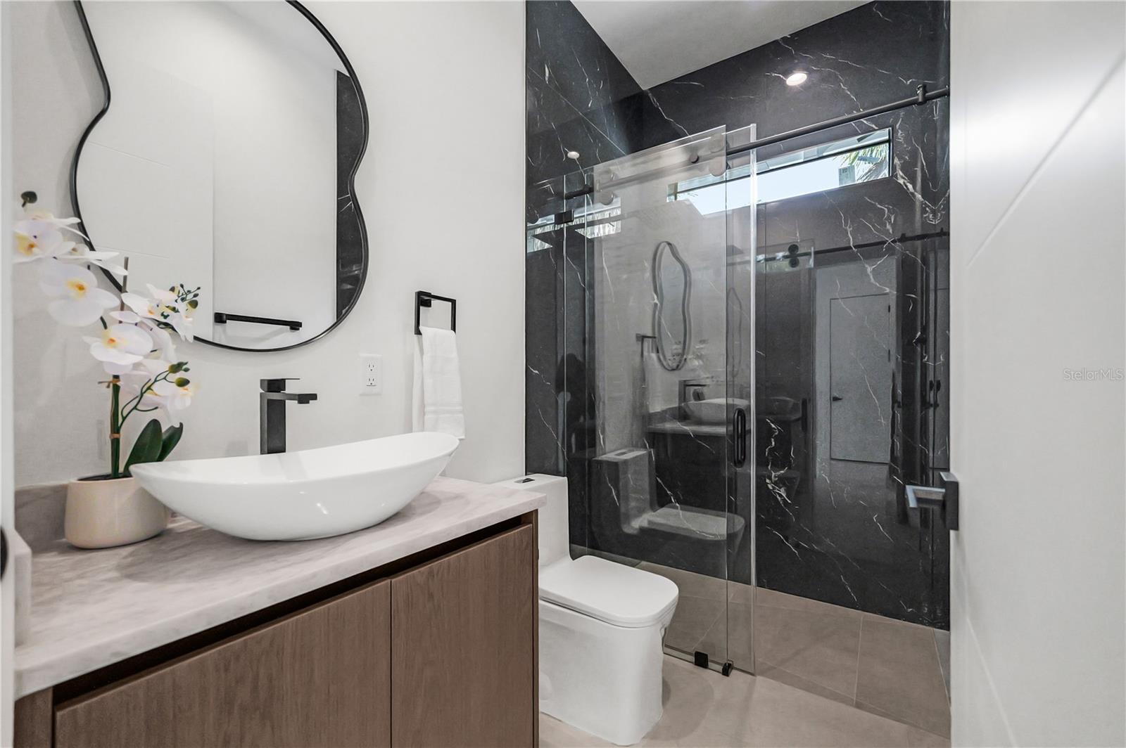 2308 N ELCOE DR, TAMPA, FL, 33603