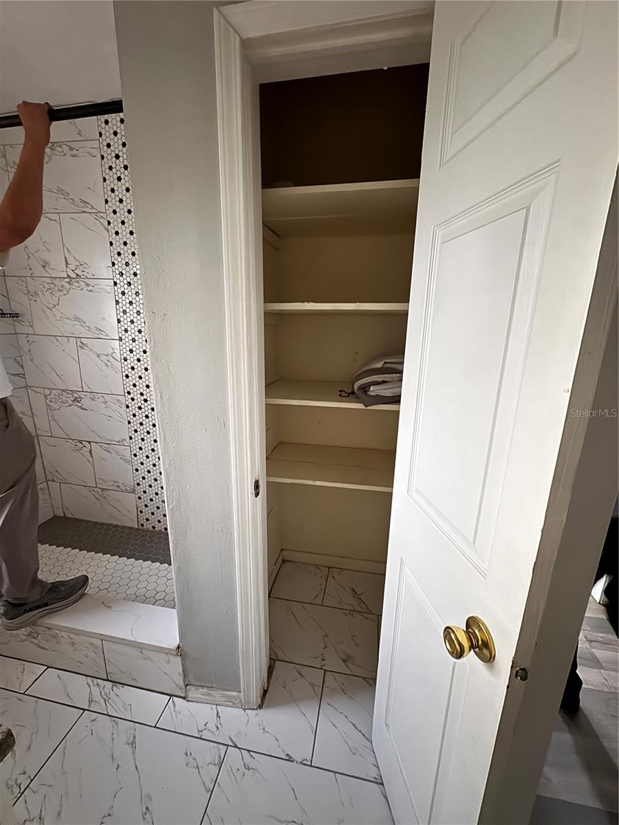 309 BELLE CLAIRE PL, TEMPLE TERRACE, FL, 33617