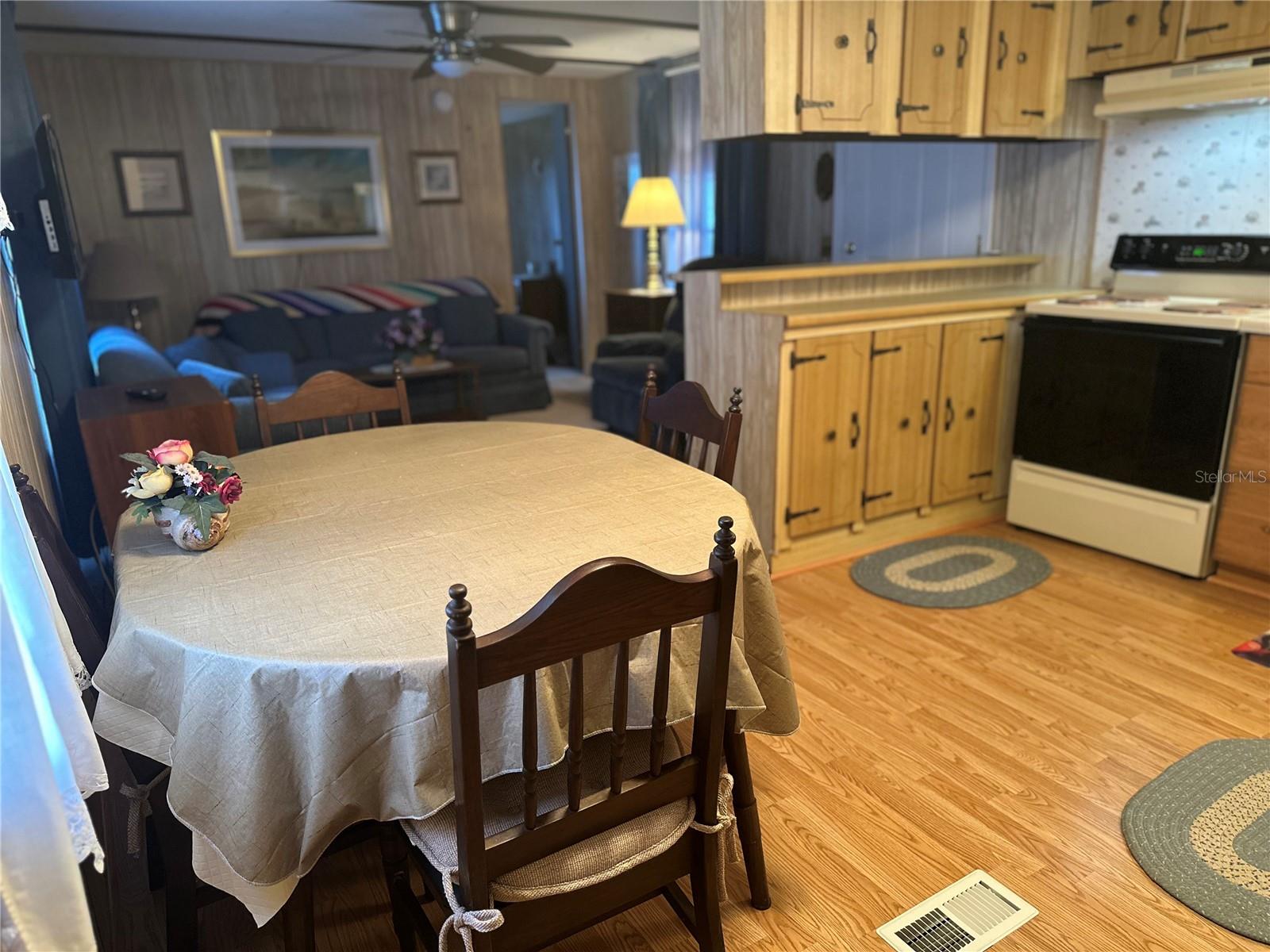 SOUTHERN PINES, PORT ORANGE, FL, 32127