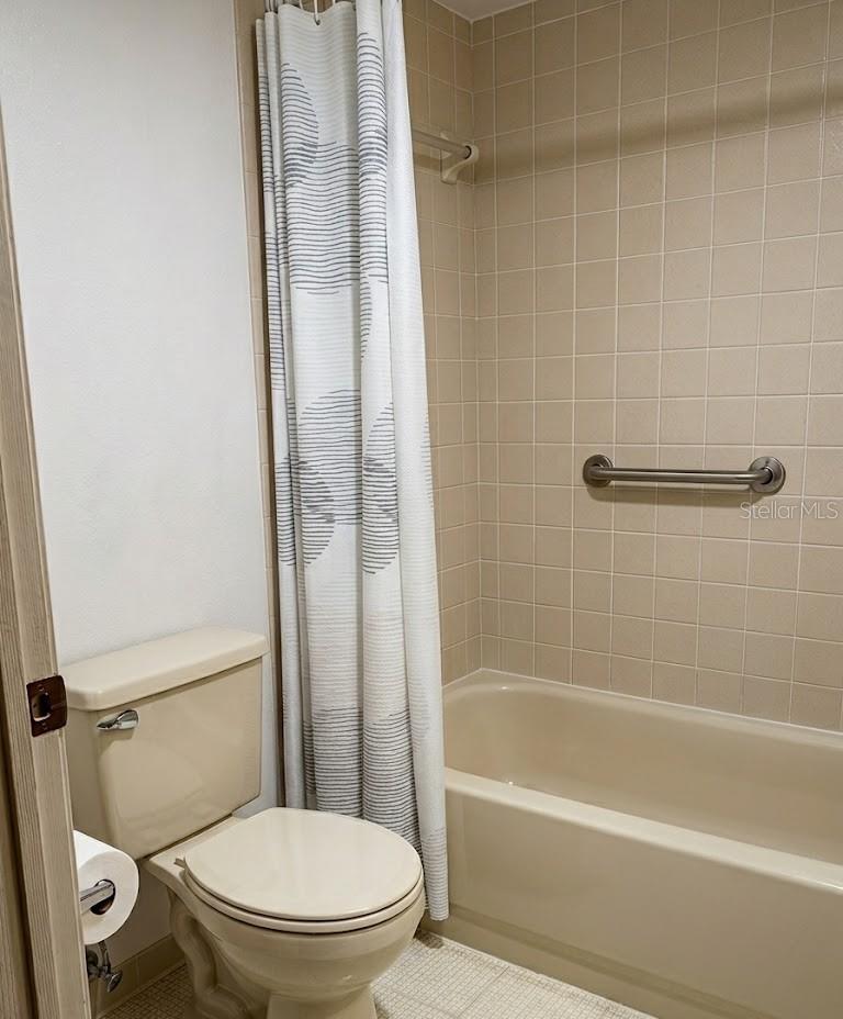 2401 GULL CT #L202, CLEARWATER, FL, 33762