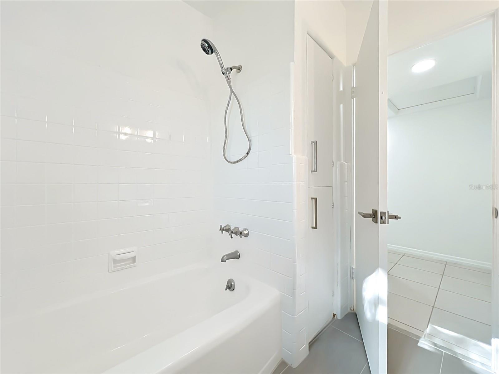 1510 BELMONT DR, ORLANDO, FL, 32806