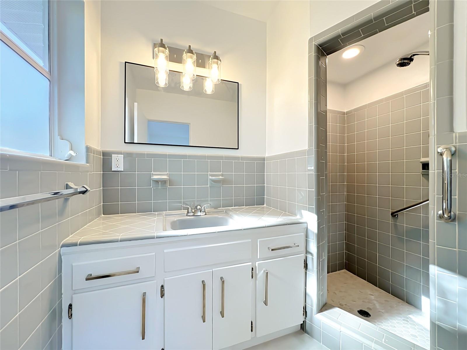 1510 BELMONT DR, ORLANDO, FL, 32806