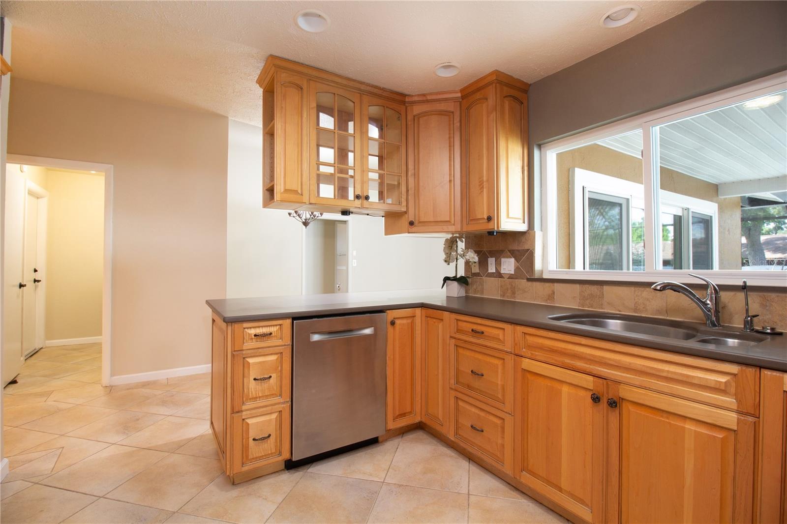 1656 BRAE MOOR LN, DUNEDIN, FL, 34698