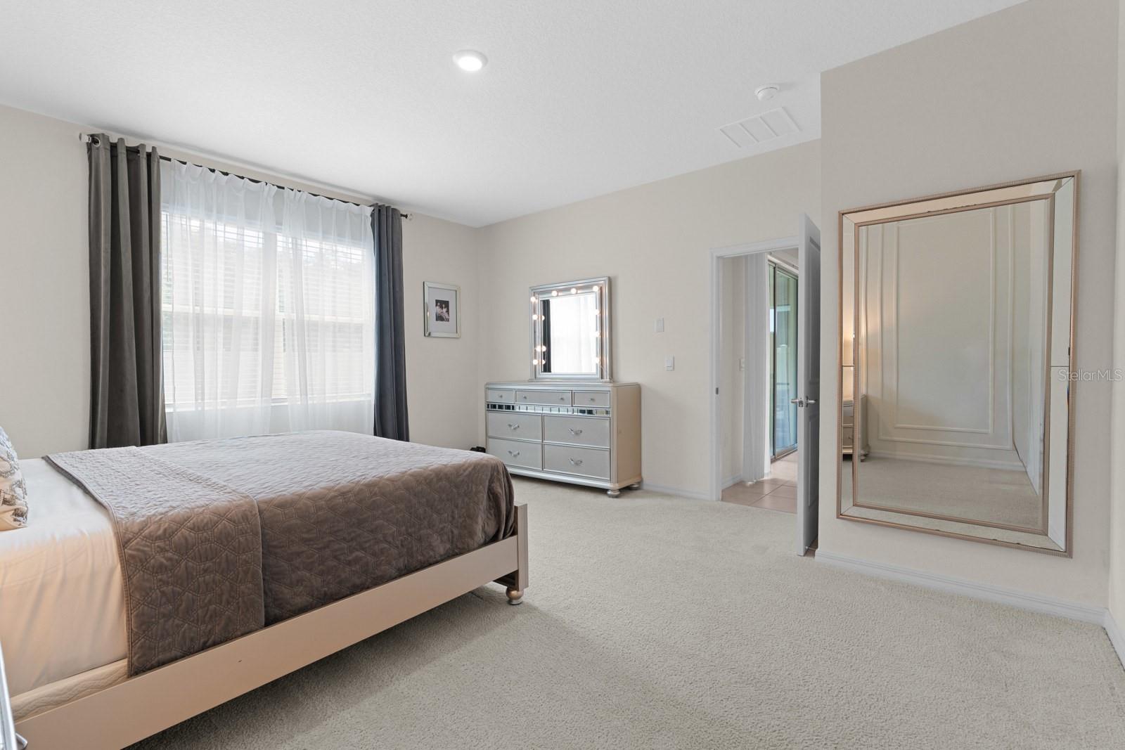 8362 WHEAT STONE DR, ZEPHYRHILLS, FL, 33540