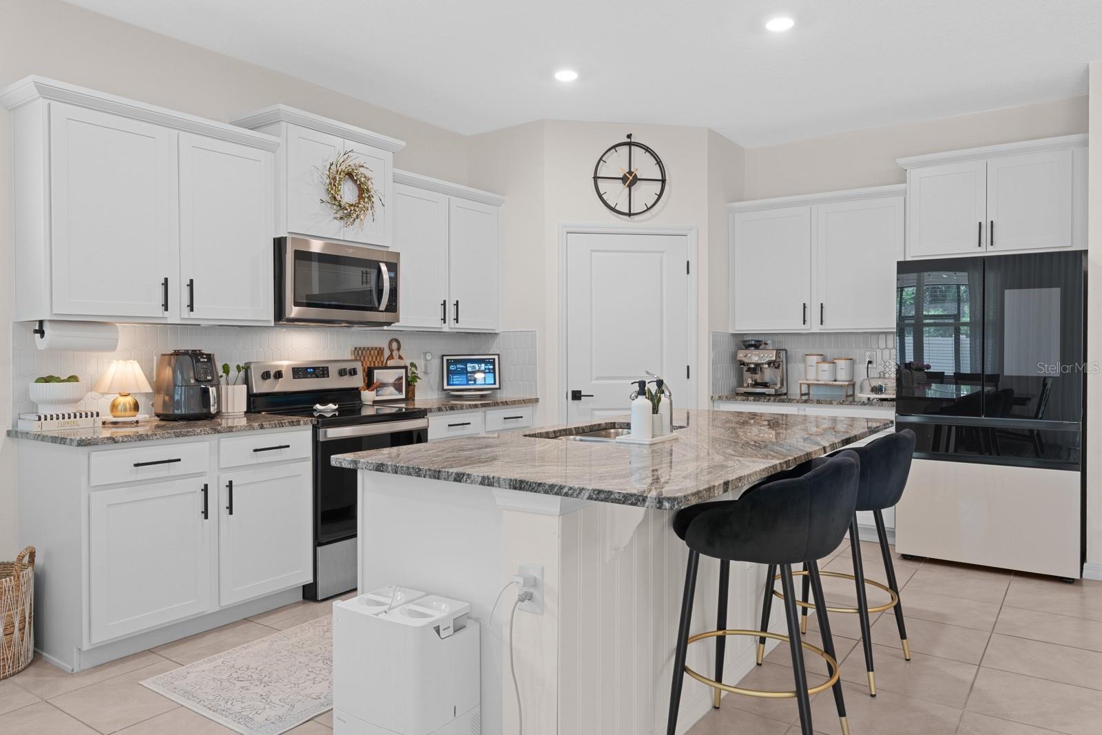 8362 WHEAT STONE DR, ZEPHYRHILLS, FL, 33540