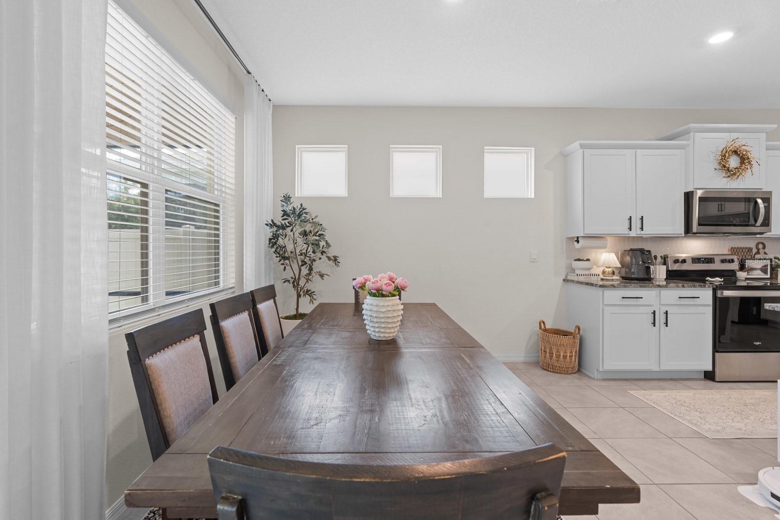 8362 WHEAT STONE DR, ZEPHYRHILLS, FL, 33540