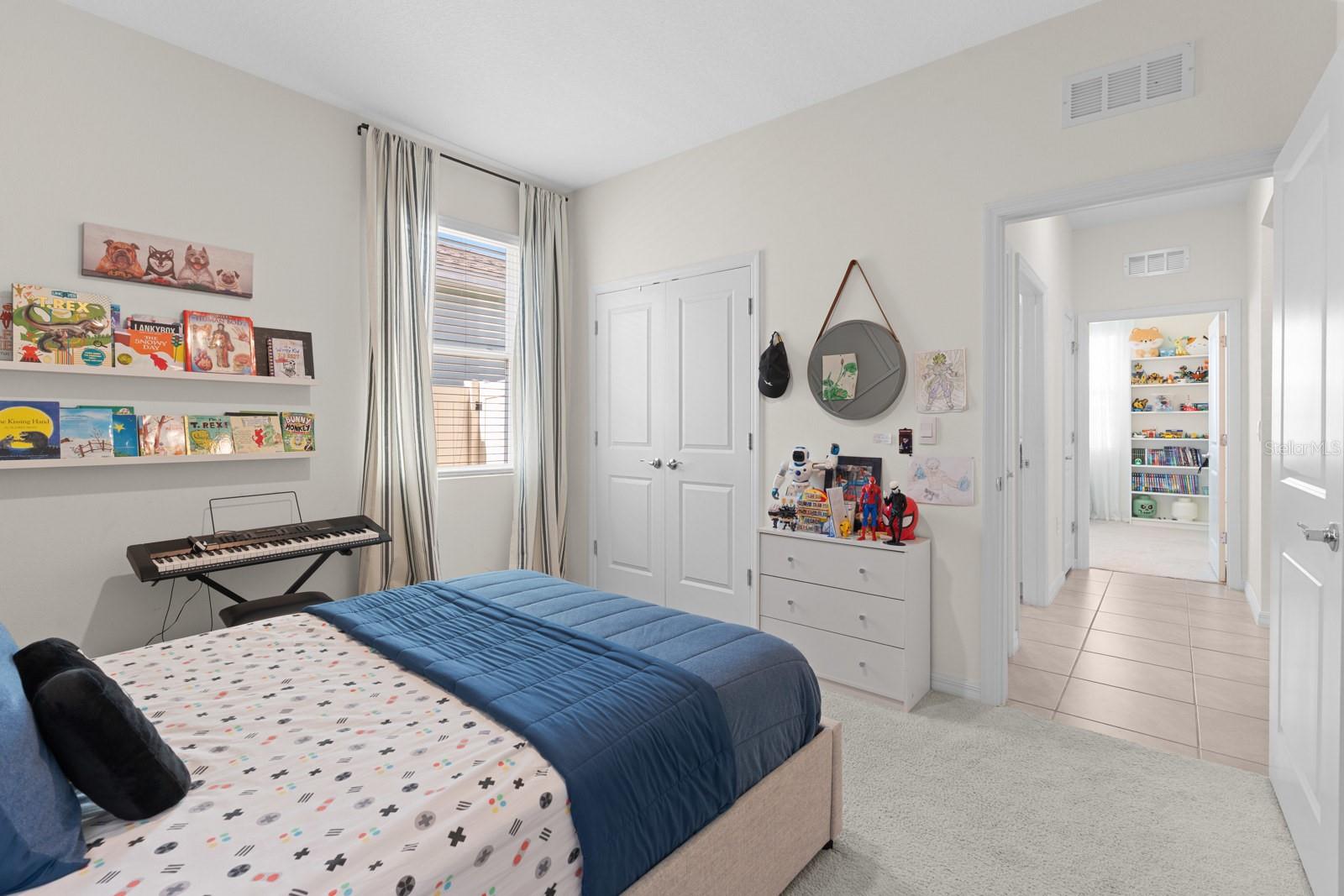 8362 WHEAT STONE DR, ZEPHYRHILLS, FL, 33540