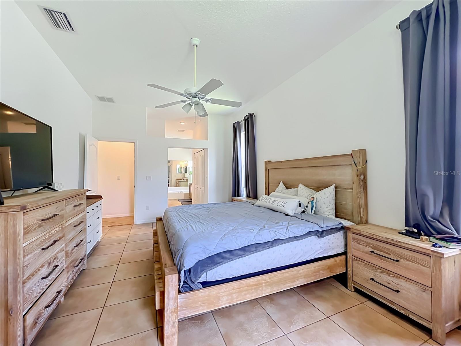 2125 EMERALD GREEN CIR, OVIEDO, FL, 32765