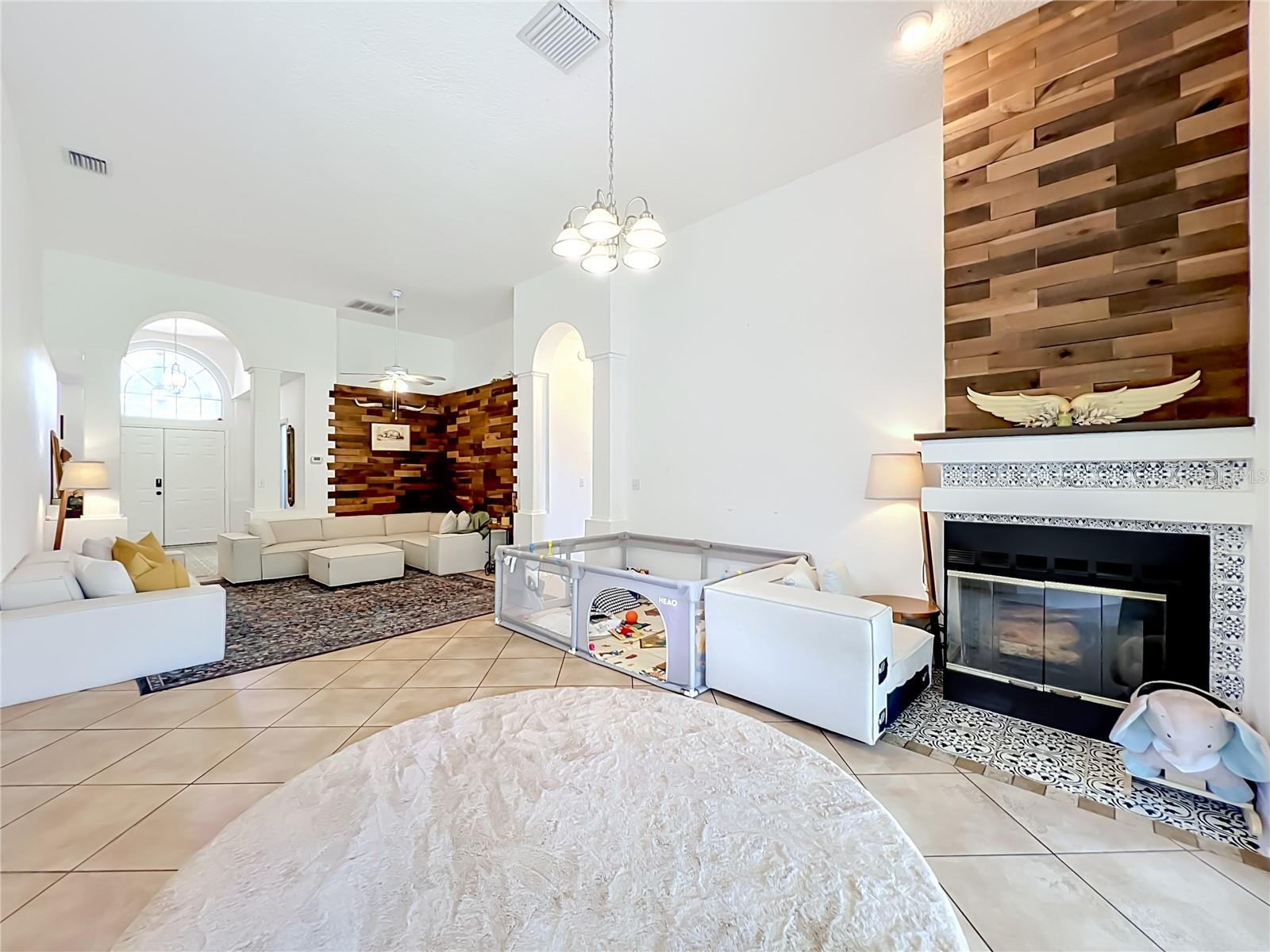 2125 EMERALD GREEN CIR, OVIEDO, FL, 32765