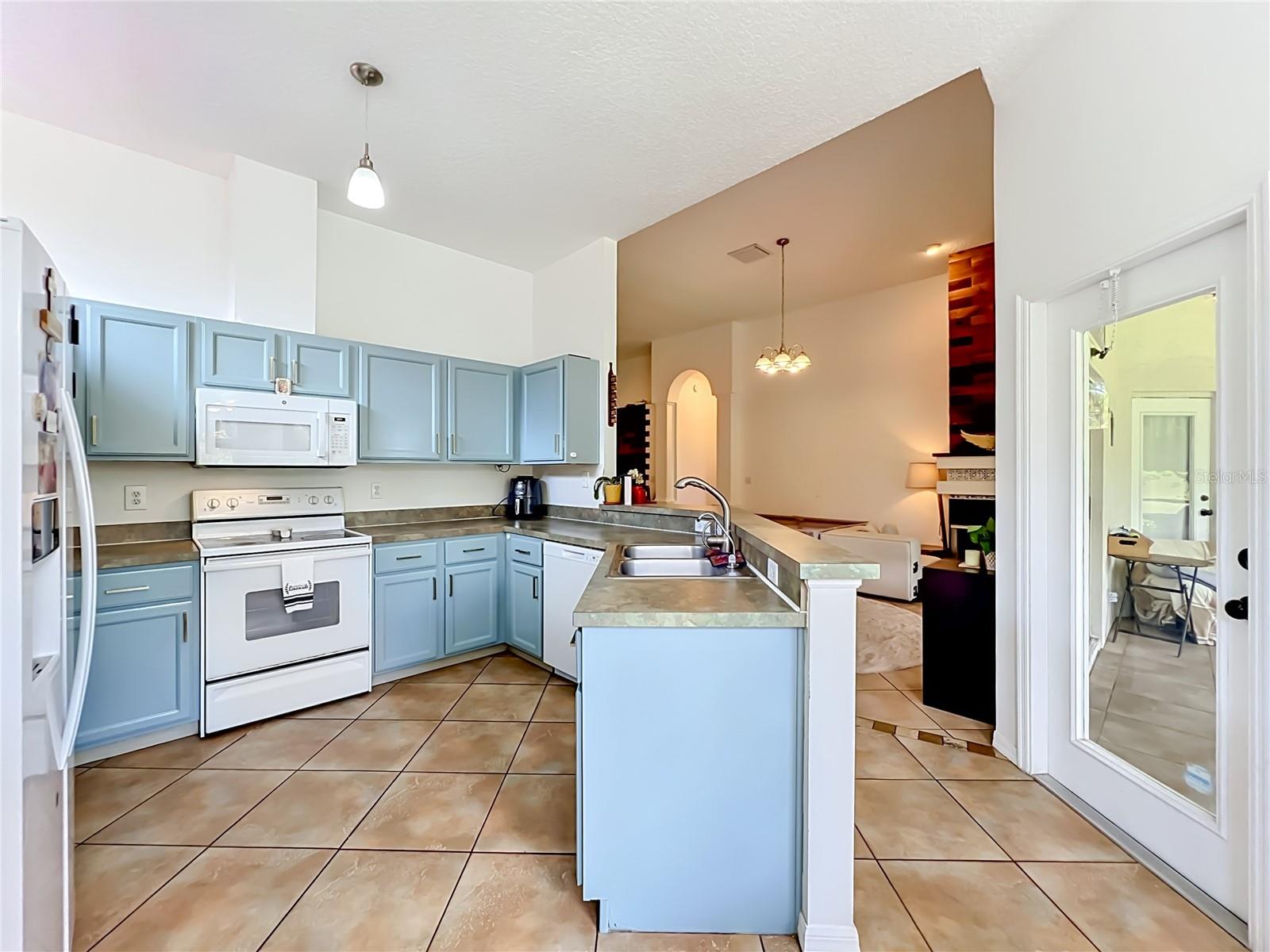 2125 EMERALD GREEN CIR, OVIEDO, FL, 32765